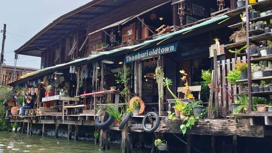 1 Hr Private Bangkok Canal Boat Tour: Traditional Flat Boat - Bang Waek, Bang Chueak Nang, and Sanam Chai