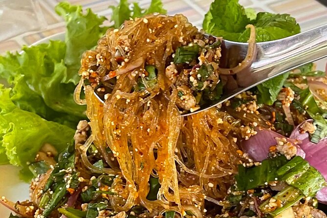4-Hour Hidden Bangkok TukTuk Street Food Guided Tour - The canalside meal and three-part dinner