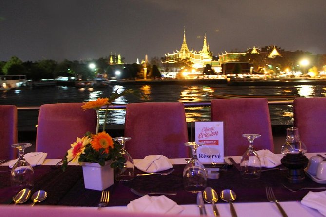 Amazing Chaophraya Dinner Cruise Experience - Is $45.62 good value?