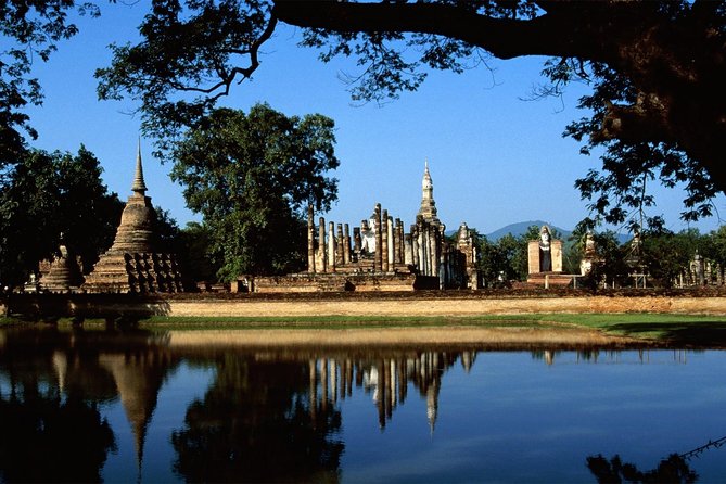 Ancient Wonders of Ayutthaya with Return Scenic River Cruise - Vihara Phra Mongkhon Bophit and the final temple stop