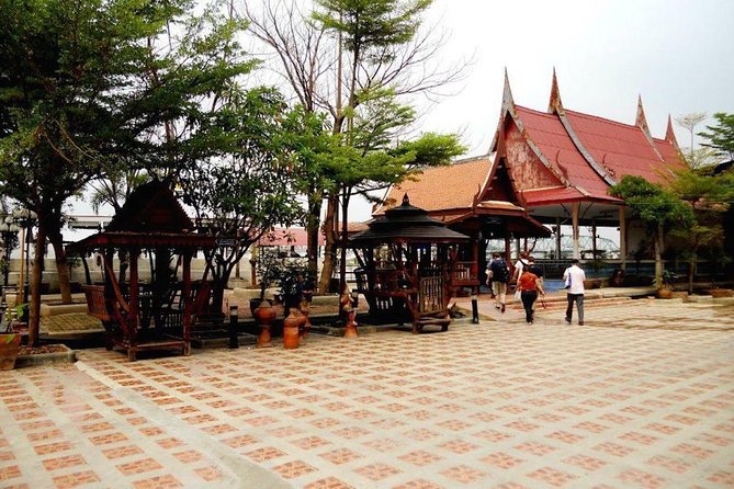 Ancient Wonders of Ayutthaya with Return Scenic River Cruise - Guides Donna and First make a real difference