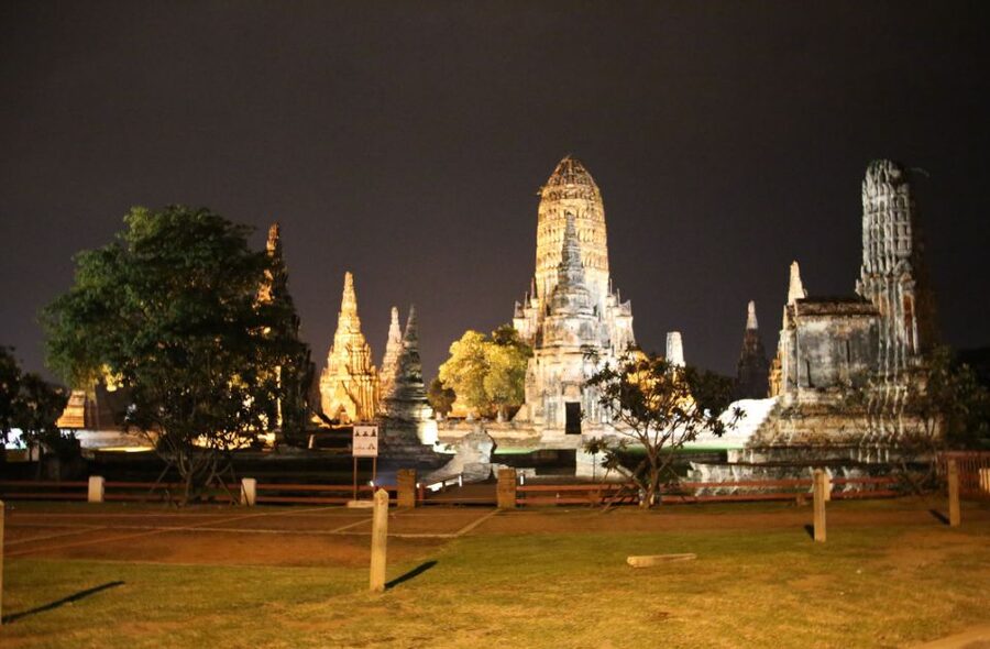 Ayutthaya: 3-Hour Sunset Ride Bike Excursion - Crossing the Pa Sak River and Chao Phrom Market