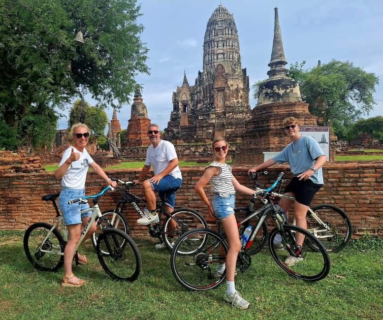 Ayutthaya: Colorful Slow Life Bicycle Tour with local guide. - Quiet roads, old ruins, and local neighborhoods