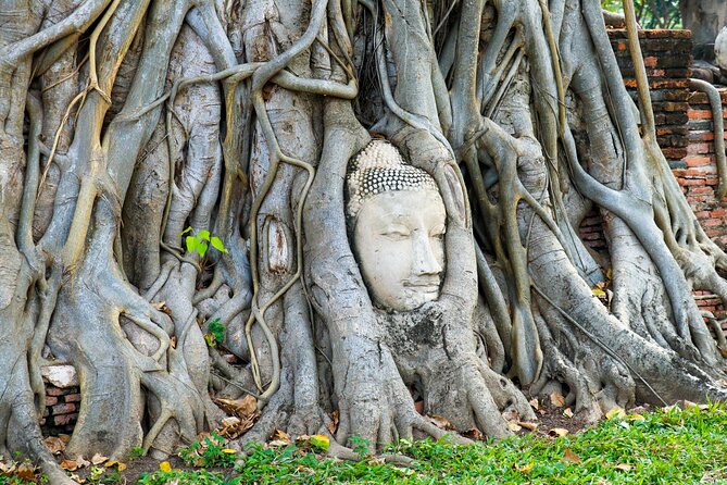 Ayutthaya Summer Palace and Temples Day Tour from Bangkok - Why Ayutthaya works as a day trip from Bangkok