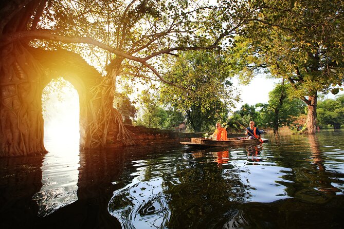Ayutthaya Sunset Boat & UNESCO Temples: Multi-language private tour from Bangkok - Why Ayutthaya works as a day trip from Bangkok