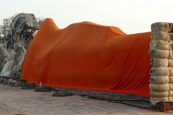 Ayutthaya Sunset Tour: UNESCO Temples & Peaceful River Cruise - Group size, transport, and guide quality