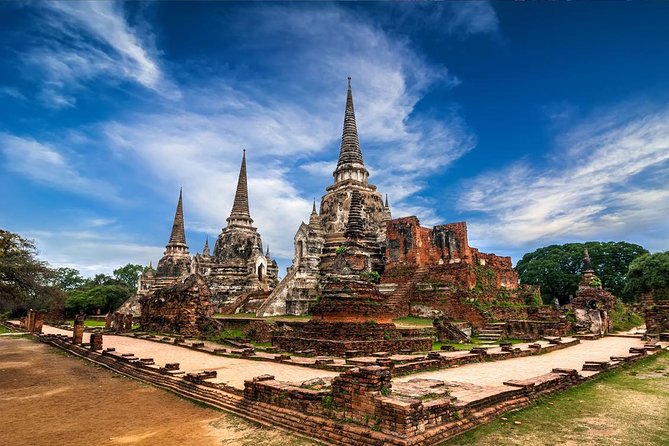 Ayutthaya Tour from Bangkok with Grand Pearl River Cruise - Wihan Phra Mongkhon Bophit and its large Buddha image