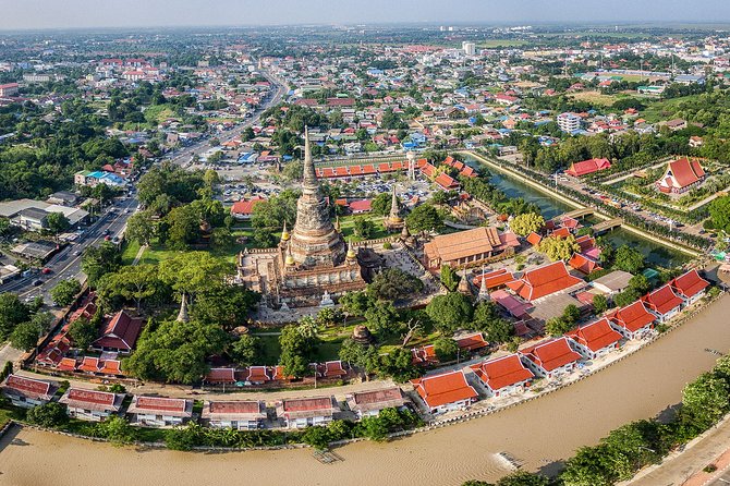 Ayutthaya UNESCO Temples Group Tour with Lunch - Lunch, water, and the practical comforts