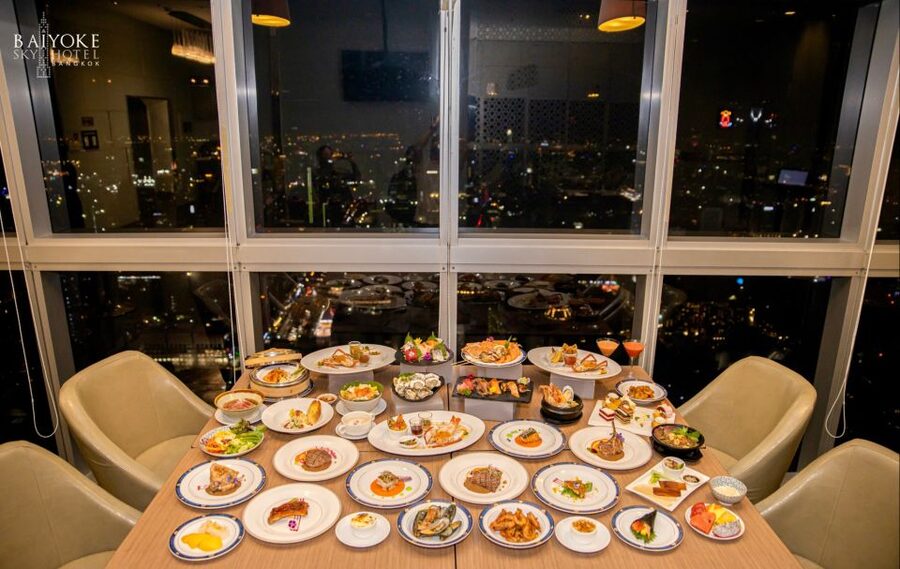 Baiyoke 82nd Floor Crystal Grill Buffet & Observation Deck - Who will get the most from this evening