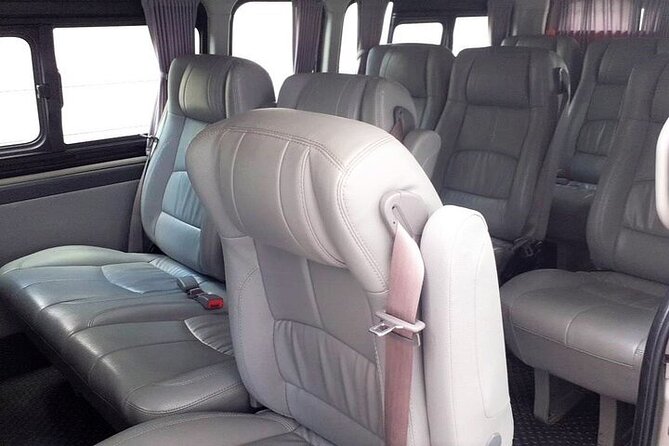 Bangkok Airport Arrival Private Transfer incl. tollway - Finding your driver inside a busy airport