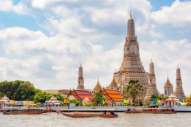 Bangkok Airport (BKK | DMK) Private Transfer to Bangkok Centre - A private ride after a long flight