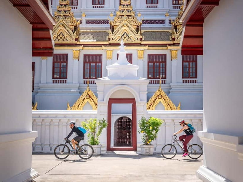 Bangkok: Backstreets and Historic Temples Bike Tour - Baan Bu and Bangkok’s old working crafts