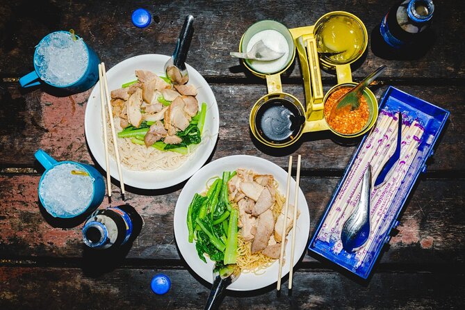 Bangkok: Backstreets Food Tour with 15+ Tastings - Dumplings, satay, and the first lessons in Thai-Chinese cooking