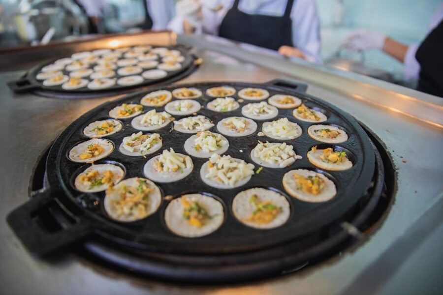 Bangkok: Baiyoke Observation Deck Ticket with Buffet Meal - Choosing between the buffet meals