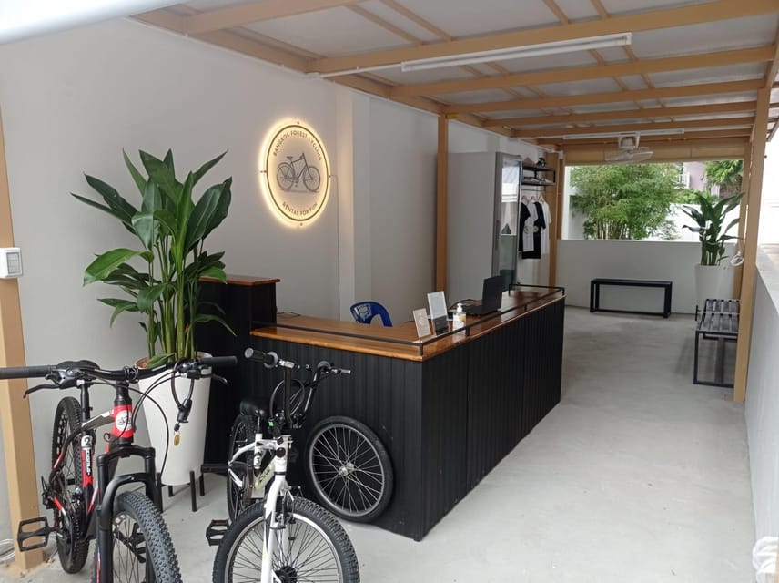Bangkok Bicycle rental Benjakitti Park - How the two hours can unfold