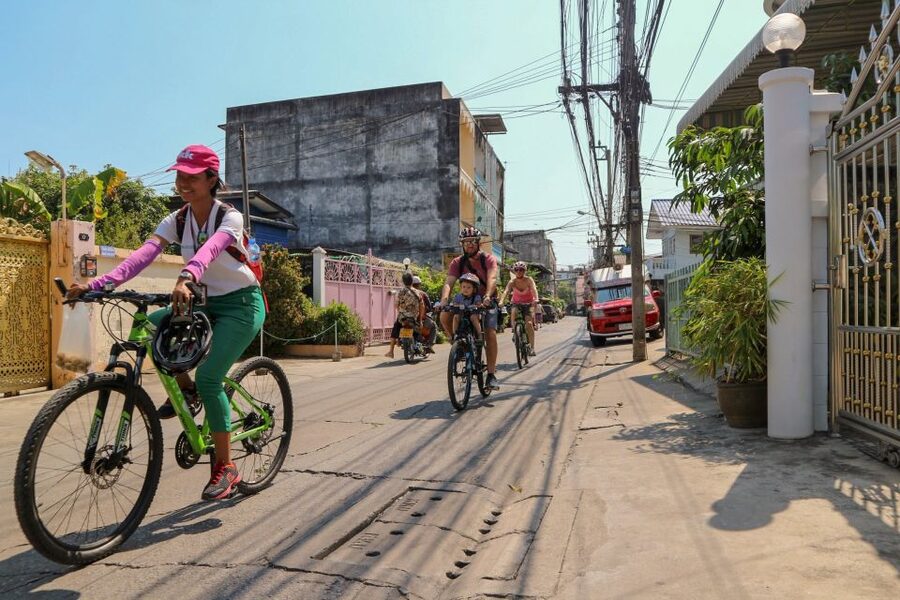 Bangkok: Bike and Canal Boat Tour with Lunch - Safety, bikes, and the real level of effort