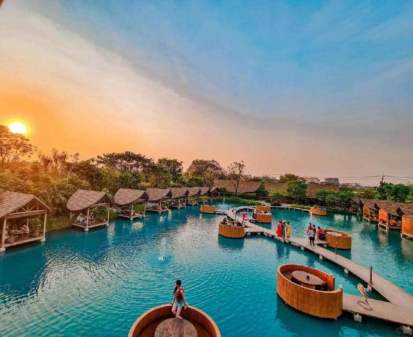 Bangkok: Bubble in the Forest Cafe Photography Journey - Entering the mini-Maldives setting in Nakhon Pathom