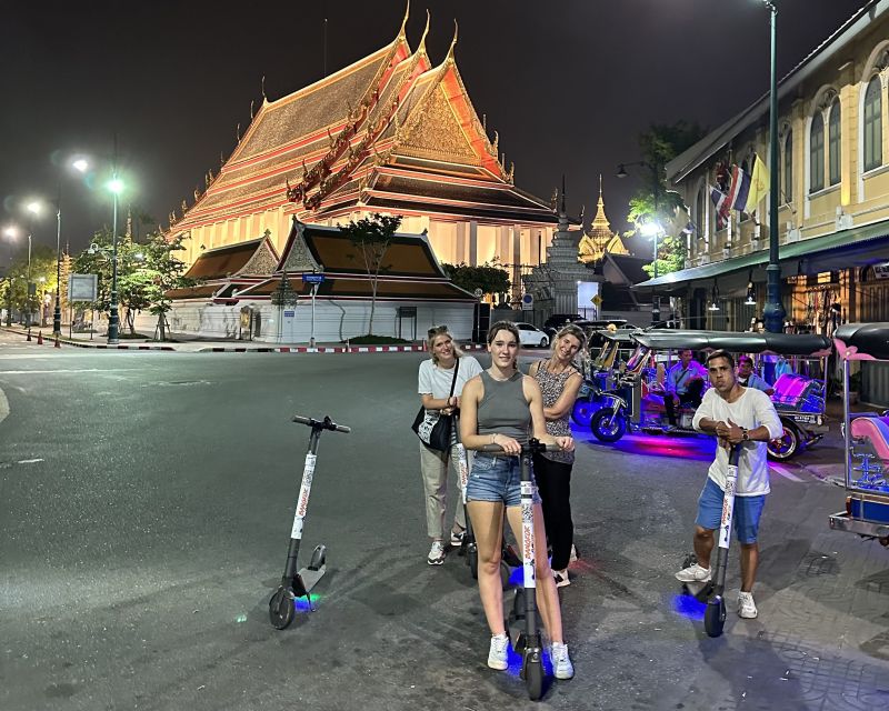 Bangkok By Night by Electric Scooter &/or Bike - Why Bangkok works better after sunset