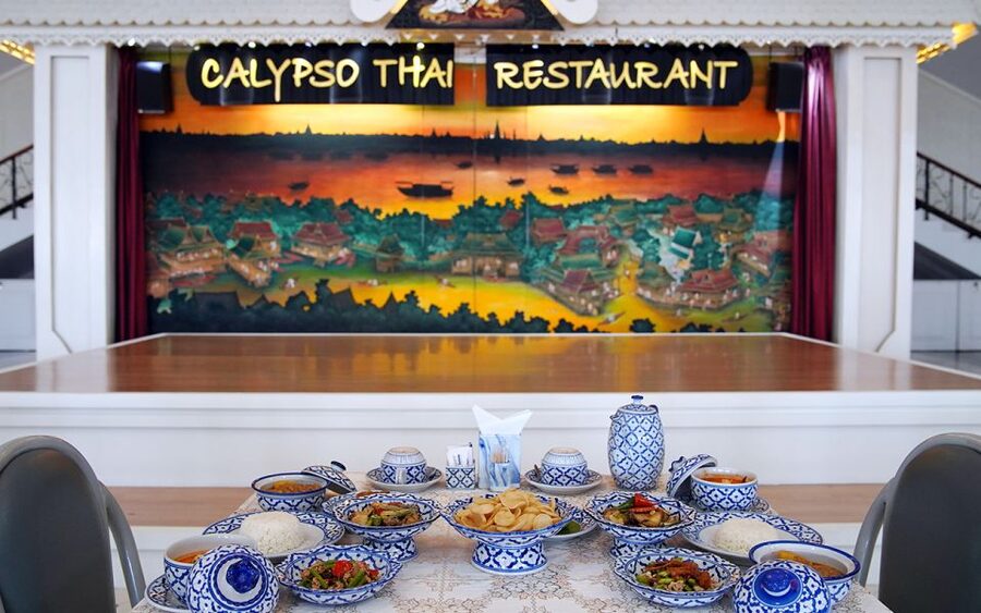 Bangkok: Calypso with Thai Classical Dance - The Thai set dinner and what it includes