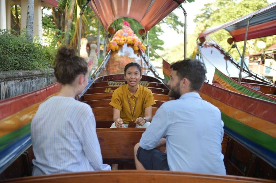 Bangkok: Canal Boat Tour, Big Buddha & Artist's House - Families, solo visitors, and photographers
