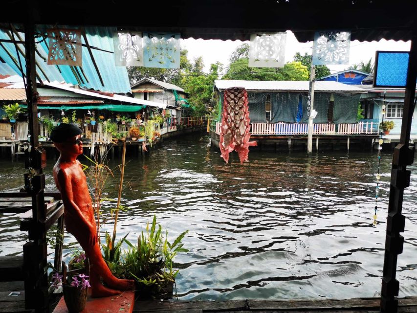 Bangkok: Canal Boat Tour, Big Buddha & Artist's House - Wooden homes, temples, fish, and canal life