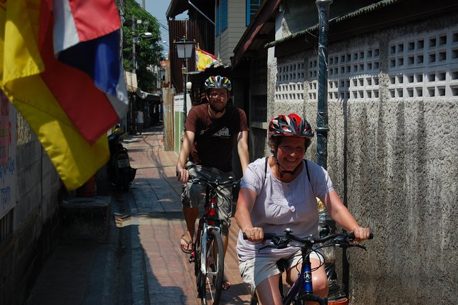 Bangkok Canal Tour by Boat and Bike - A boat through the khlongs to the Chao Phraya