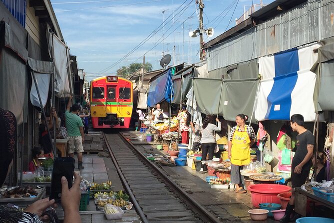 Bangkok Canal Tour by long tail boat, Wat Arun and Wat Pho - Wat Pho and the famous reclining Buddha