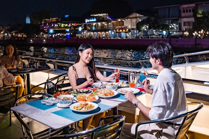 Bangkok Carnival Dinner Cruise with Free-flow Beer and Buffet - Wat Arun and the Grand Palace after dark