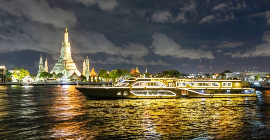 Bangkok: Chao Phraya Alangka Cruise at Icon Siam - Why this cruise works for a first Bangkok evening