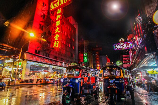 Bangkok: Chinatown By Night Walking Tour - A European Villa Mosque in a Chinese-Thai District