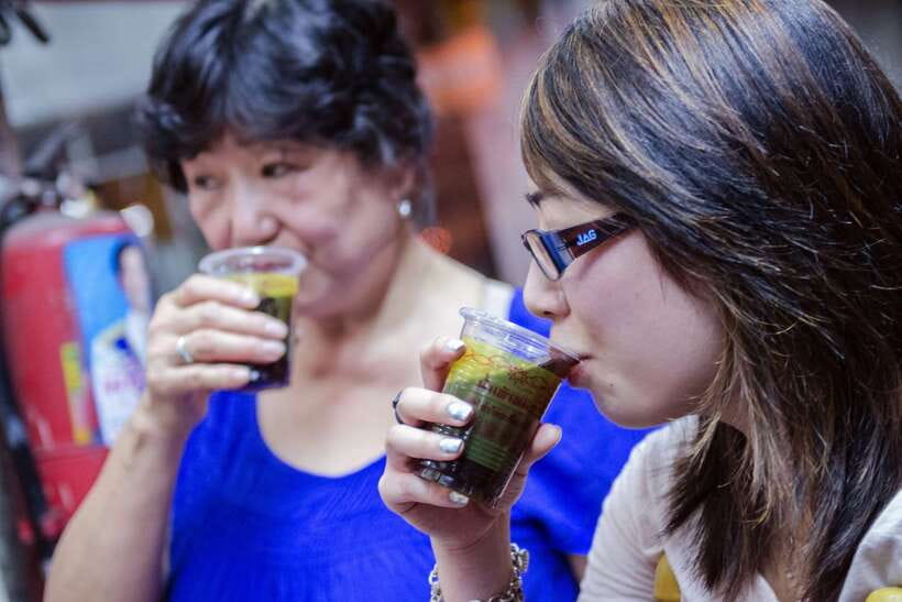 Bangkok: Chinatown Night Food Tour - The neighborhood stories between bites