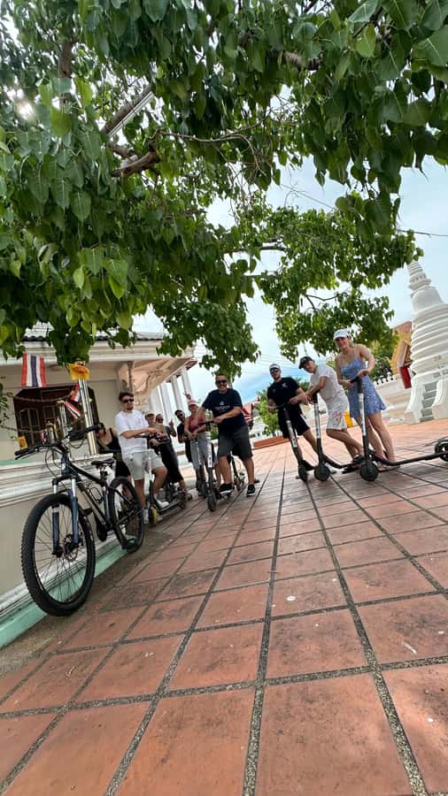 Bangkok: City Highlights Electric Scooter Tour - Why an electric scooter works well in Bangkok’s Old City