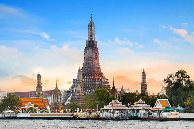 Bangkok City Highlights Tour: Grand Palace & Three Iconic Temples - What makes the guides important