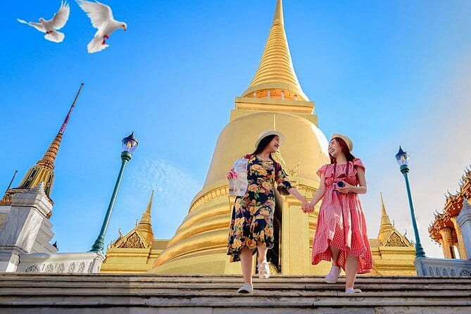 Bangkok Classic 3-Temples With Buffet Lunch Day Tour - Wat Arun begins the morning beside the river