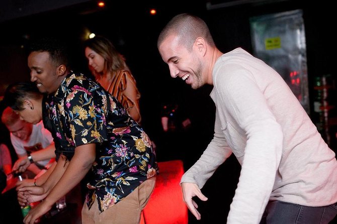 Bangkok Club Crawl: Explore, Connect and Party Worldwide - Hip-hop and radio hits for the main dance stop