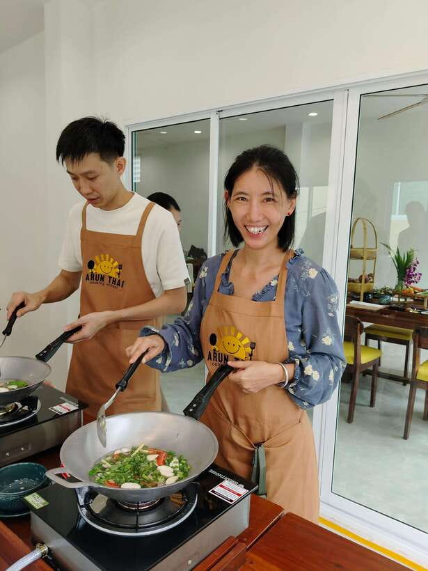 Bangkok: Cooking Class + Tuk Tuk Ride + Market Tour - Massaman curry and mango sticky rice