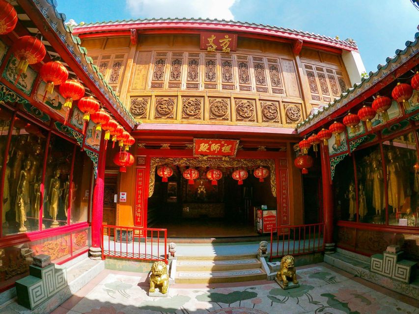 Bangkok: Discover a Taste of Chinatown – 2 Hr Walking Tour - Key points at a glance