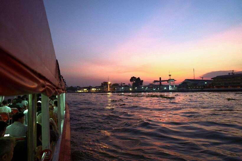 Bangkok Electric Tuk Tuk: Street Food & Markets - Crossing Bangkok by express boat
