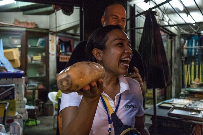 Bangkok Evening Street Food Tuk Tuk Adventure - Democracy Monument and a proper restaurant meal