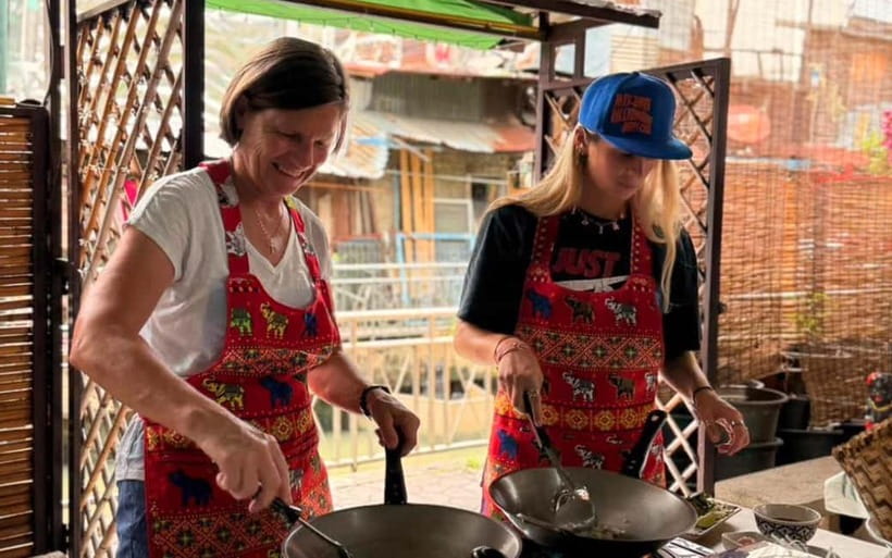 Bangkok: Favourite Thai Flavors Cooking Class by Smart Cook - The first lesson: Thai ingredients and smart choices