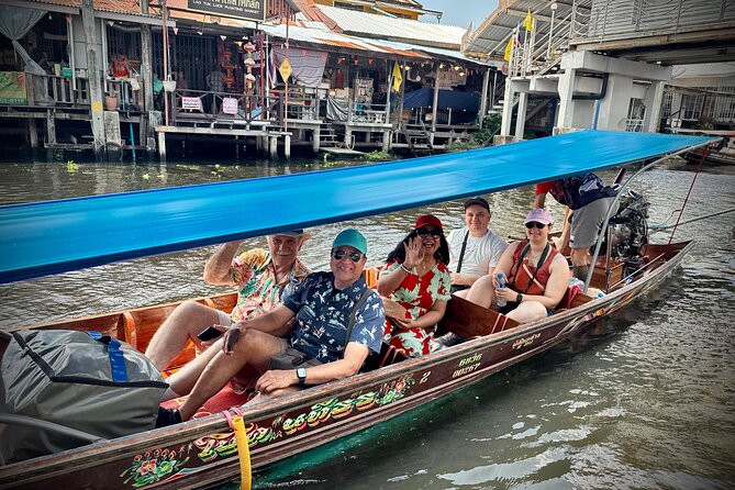 Bangkok: Floating Market and Train Market Experience - A long-tail boat into Damnoen Saduak