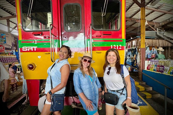 Bangkok: Floating Market and Train Market Experience - Food, shopping, and the limits of free time