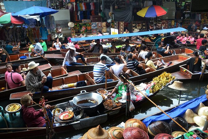Bangkok: Floating Market and Train Tour with Guide in Spanish and English - Food, shopping, and what to bring