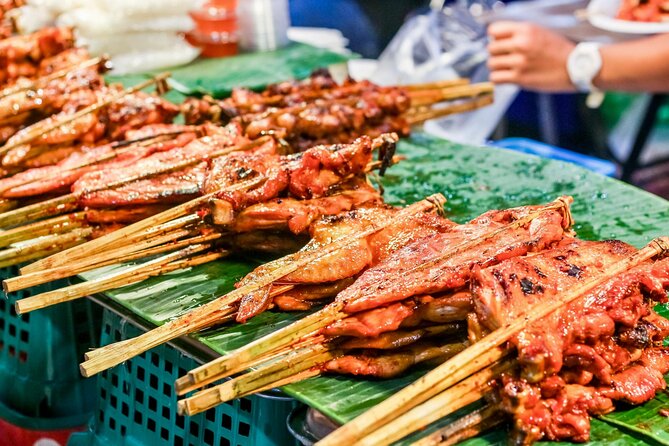 Bangkok: Floating Market & Train Market with Train/Boat ride - Damnoen Saduak by longtail boat