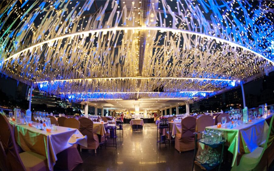 Bangkok: Grand Chao Phraya Dinner Cruise with Live Show - Key points to know before you book