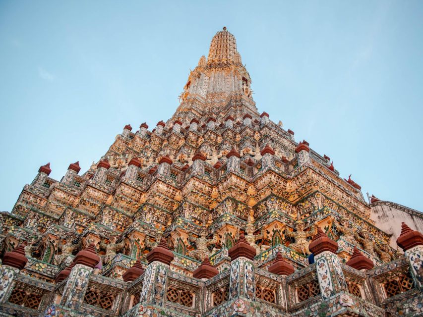 Bangkok: Grand Palace and Wat Arun Guided Walking Tour - Wat Arun and its mosaic-covered prang