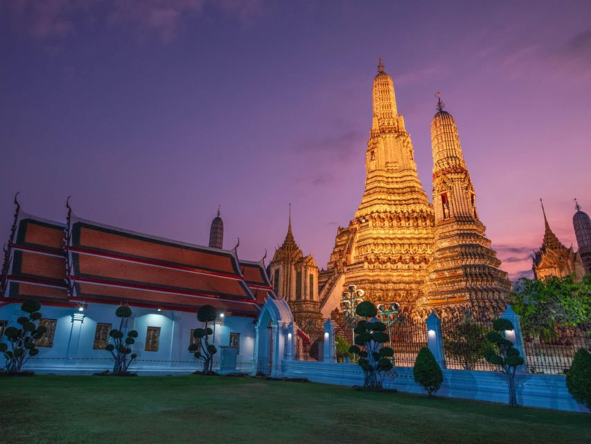 Bangkok: Grand Palace and Wat Arun Guided Walking Tour - What the guide adds to the day