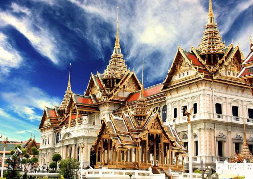 Bangkok: Grand Palace & Emerald Buddha Entry with Audioguide - The Queen Sirikit Museum of Textile