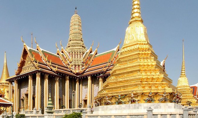 Bangkok Grand Palace Tour with Convenient Hotel Transfer - Inside the Grand Palace complex