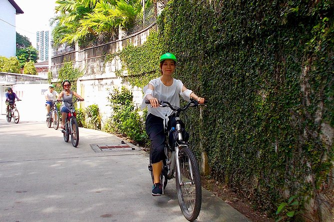 Bangkok Green Oasis 4-Hour Bike Tour with Boat Ride - What the high rating means in practical terms